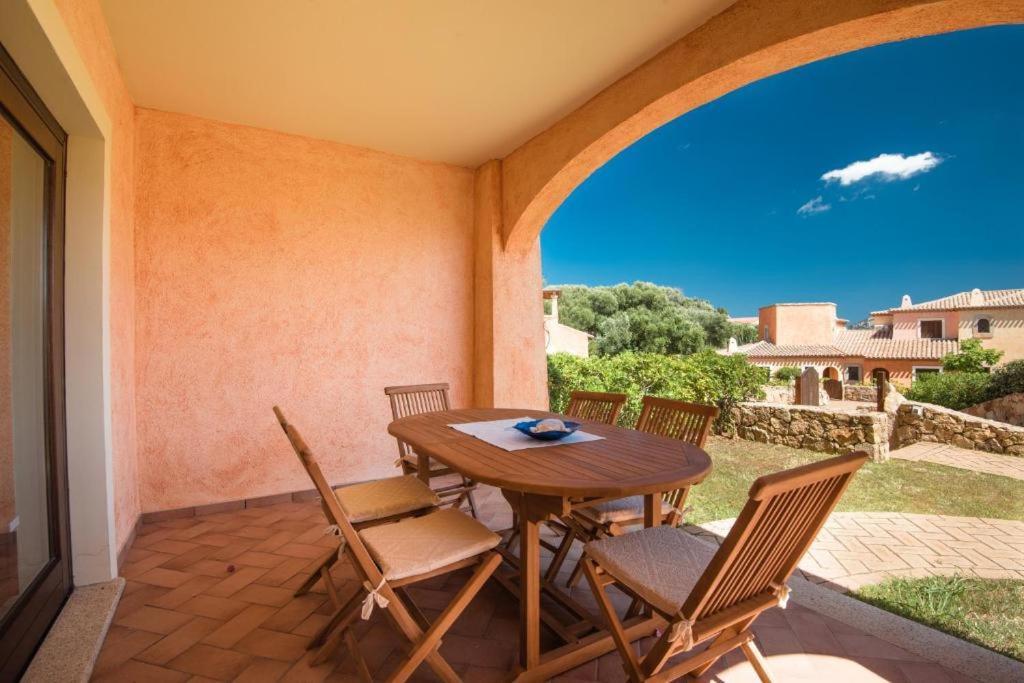 Le Perle Di Golfo Aranci Villa Екстериор снимка