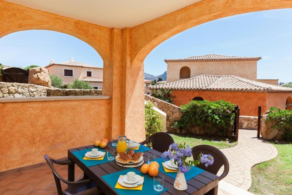 Le Perle Di Golfo Aranci Villa Екстериор снимка